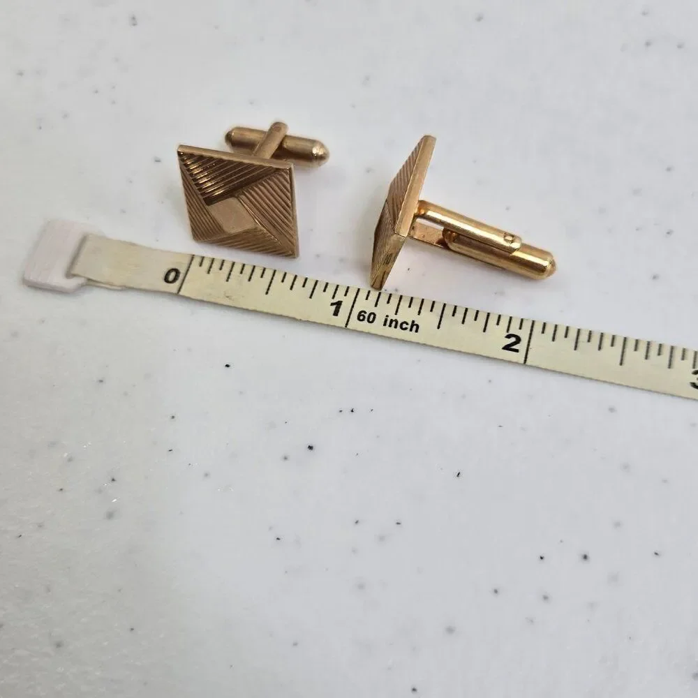 Hickok Cufflinks Gold Tone Geometric Square Stripe Vintage MCM Art Deco Look
